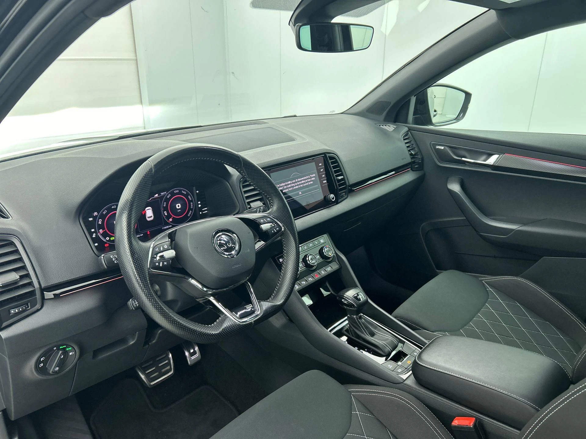 Škoda Karoq 1.5 TSI ACT Sportline Business