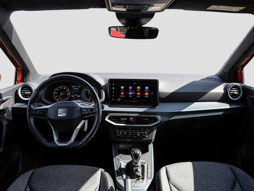 SEAT-Arona-image-10