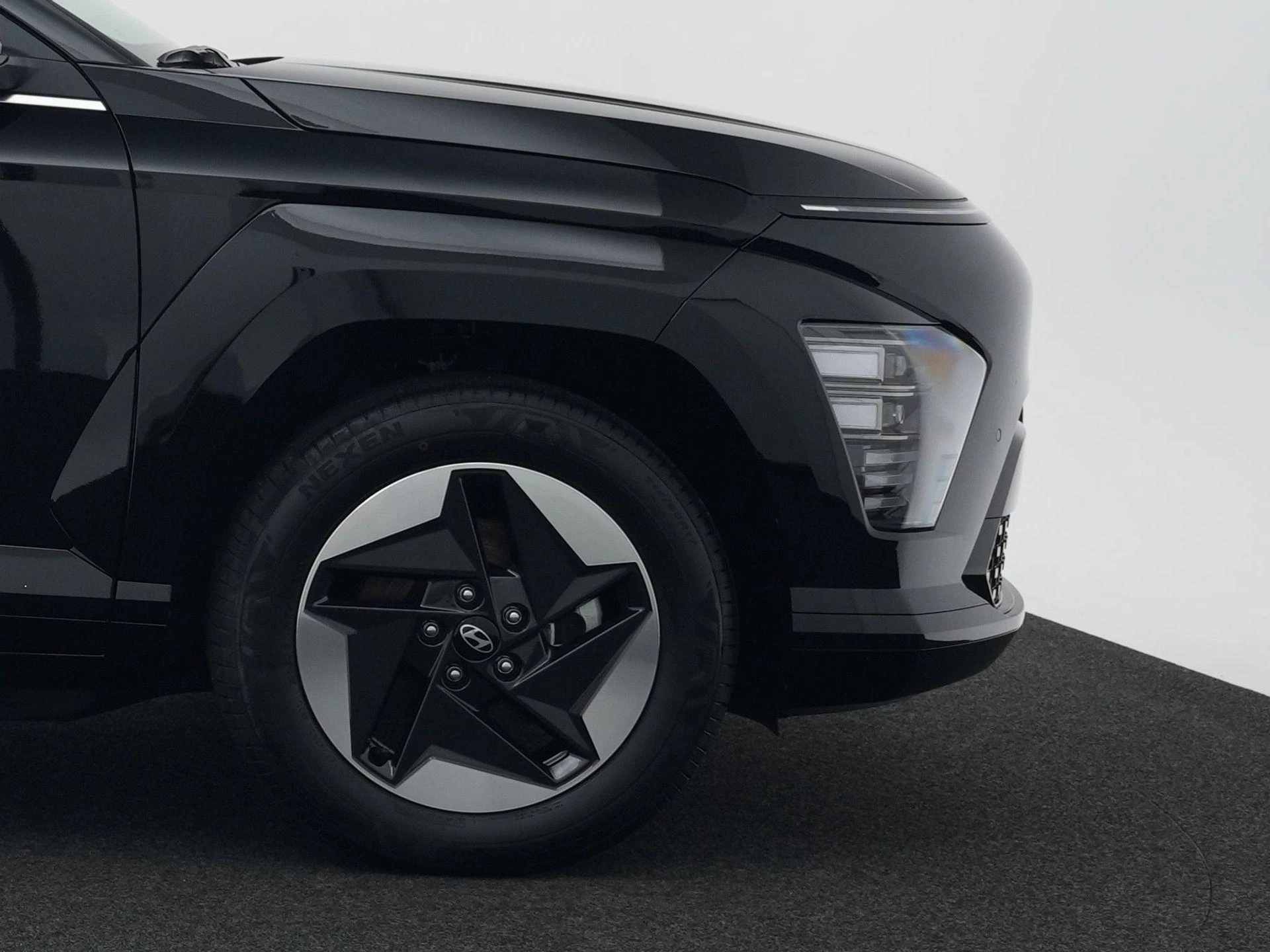 Hyundai-Kona-image-7