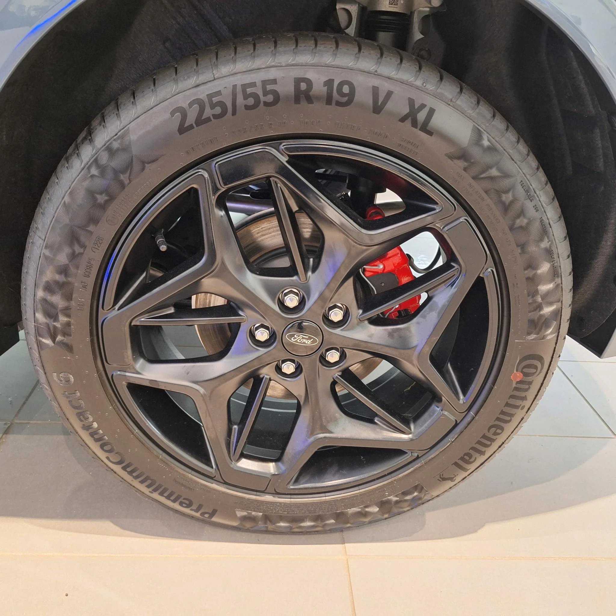 Ford-Kuga-image-13