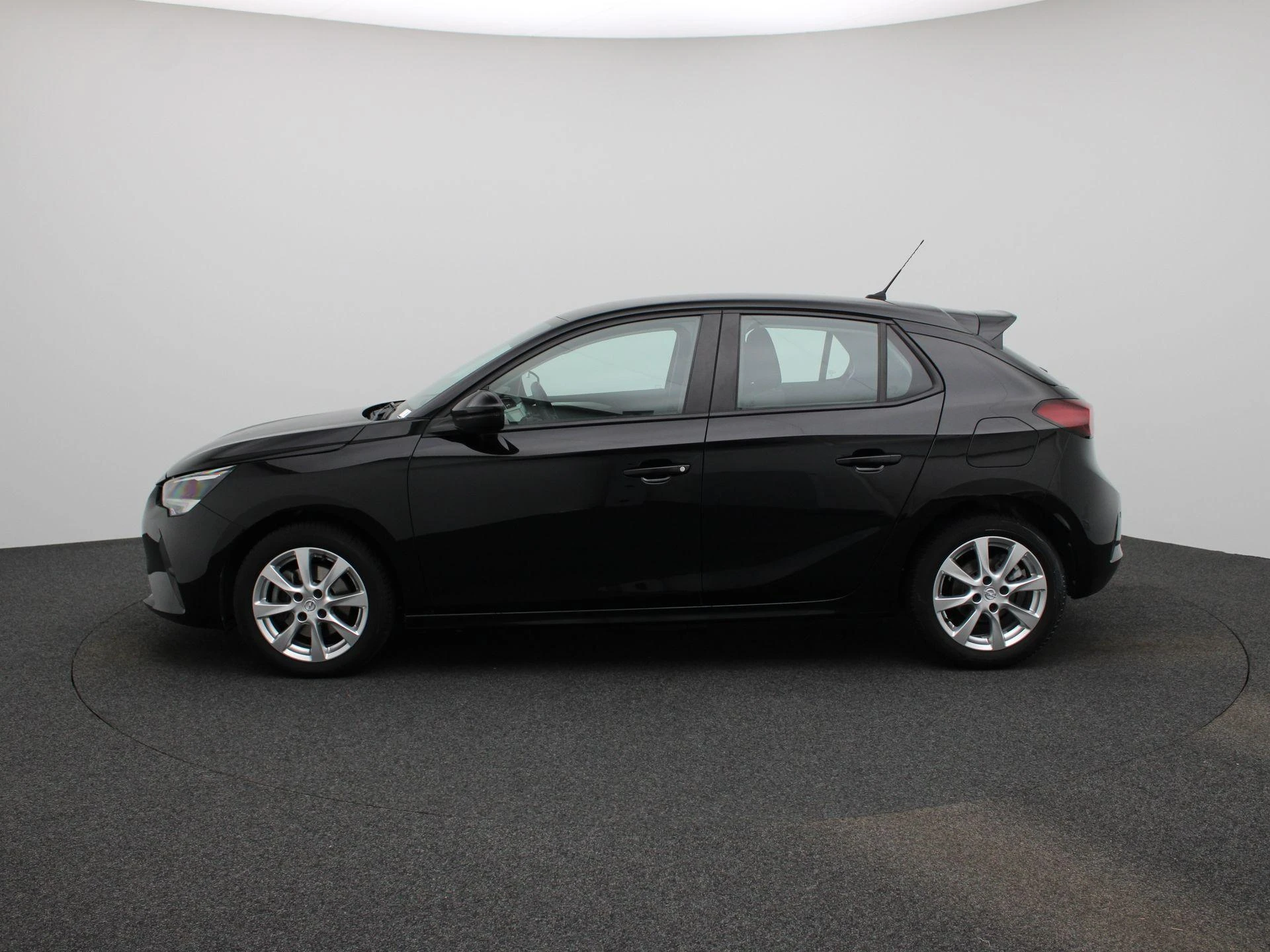 Opel-Corsa-image-3