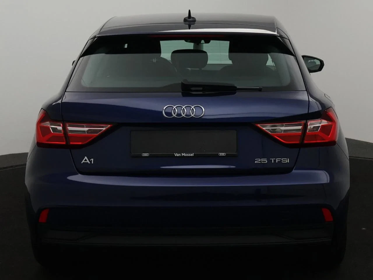 Audi-A1 Sportback-image-9