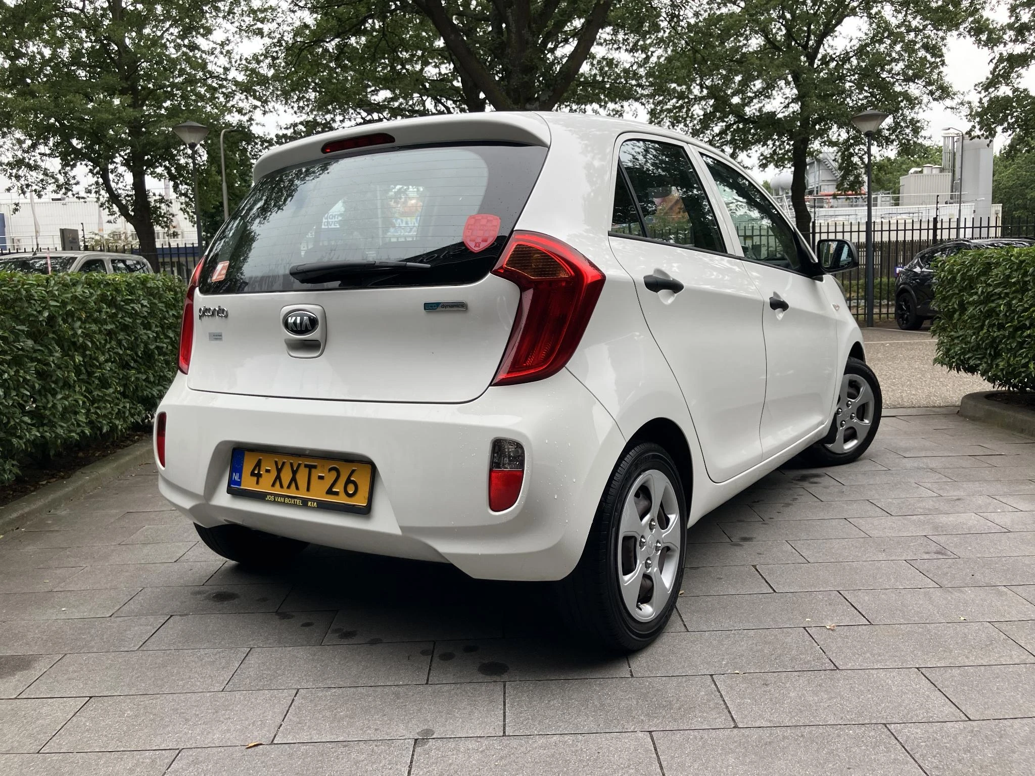 Kia-Picanto-image-1
