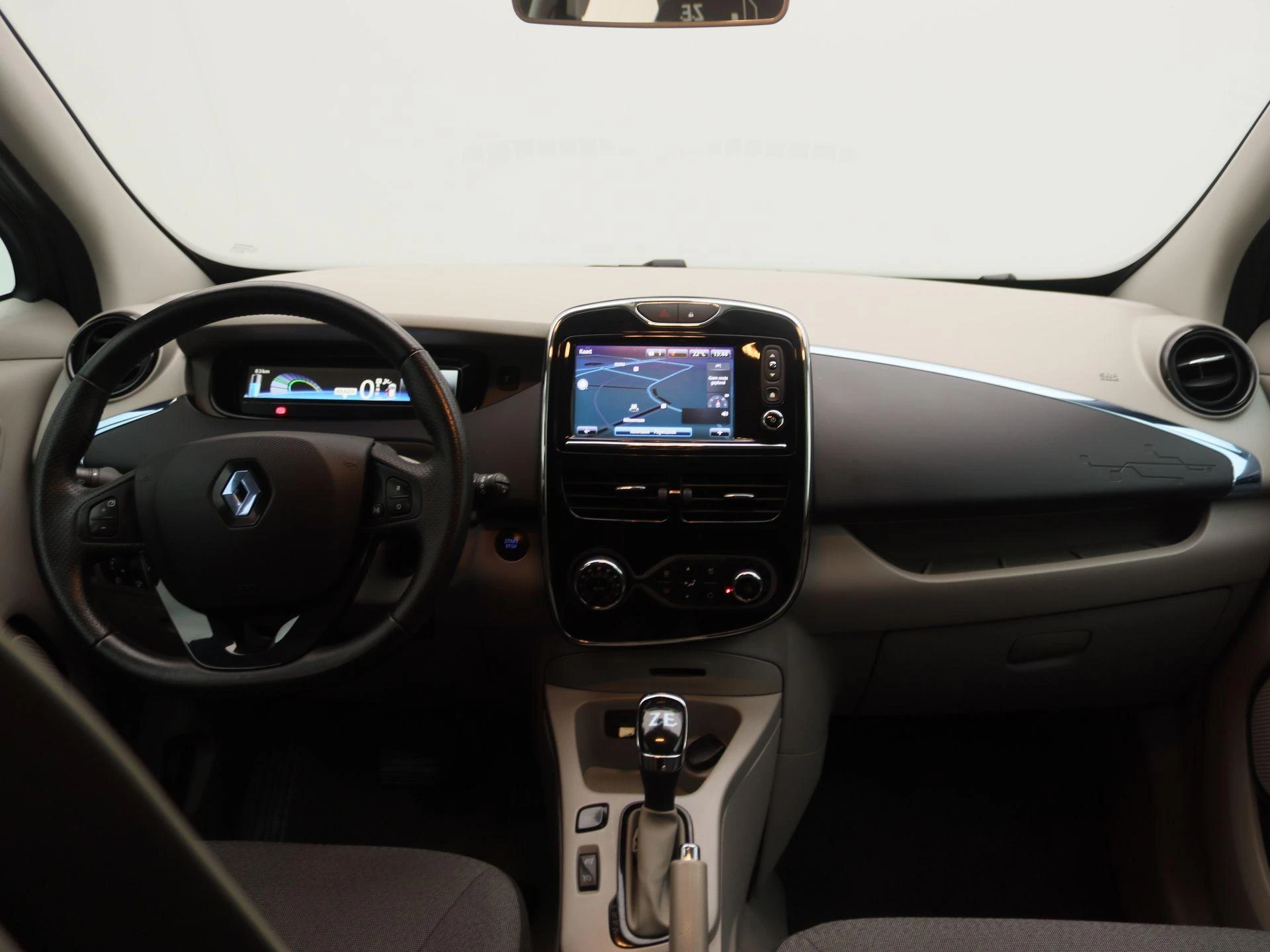 Renault-ZOE-image-6
