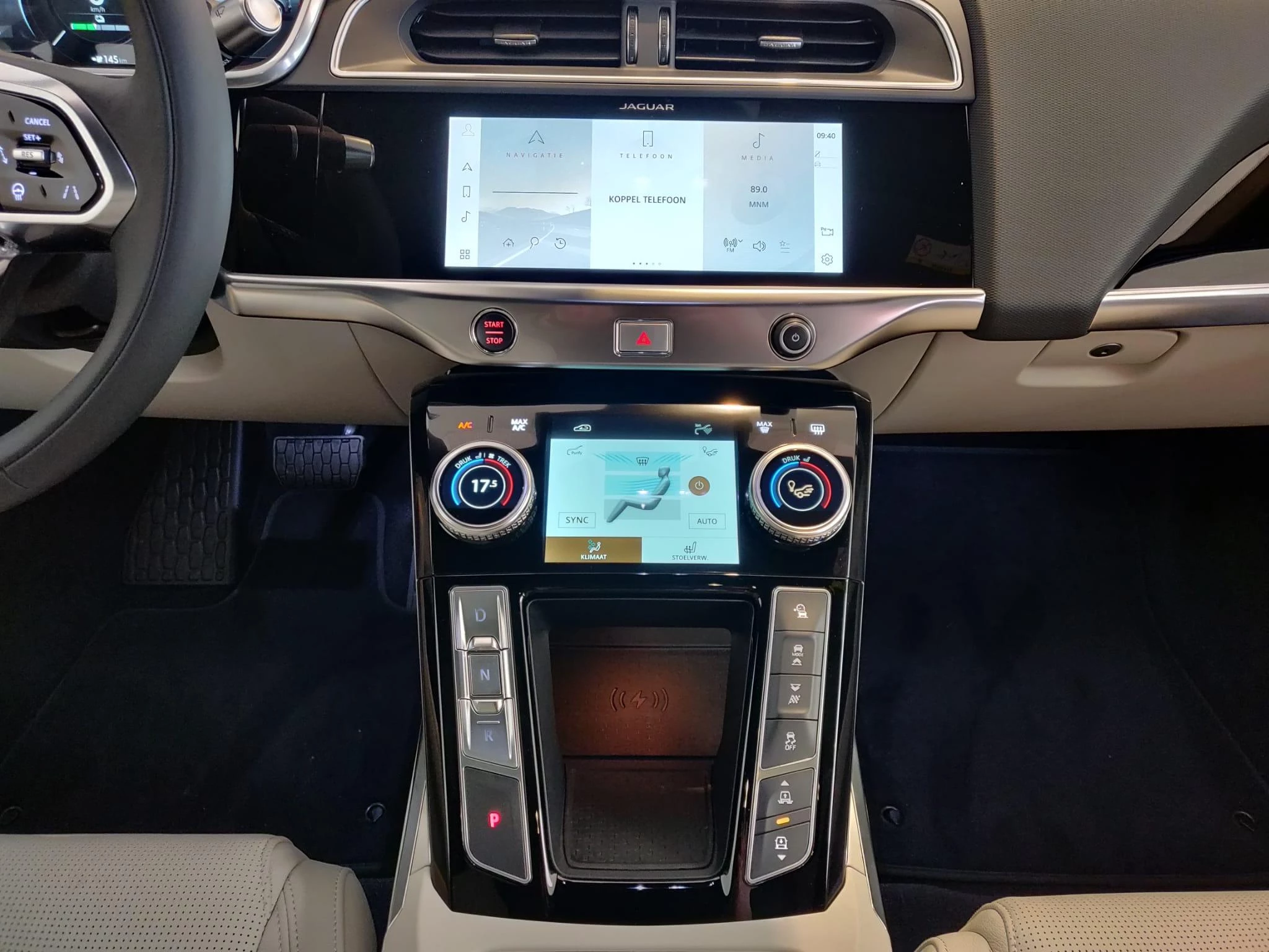 Jaguar-I-PACE-image-12