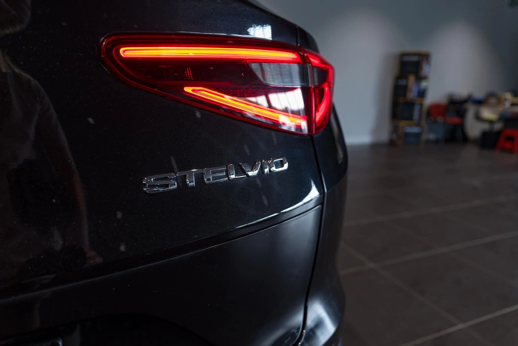 Alfa Romeo-Stelvio-image-12
