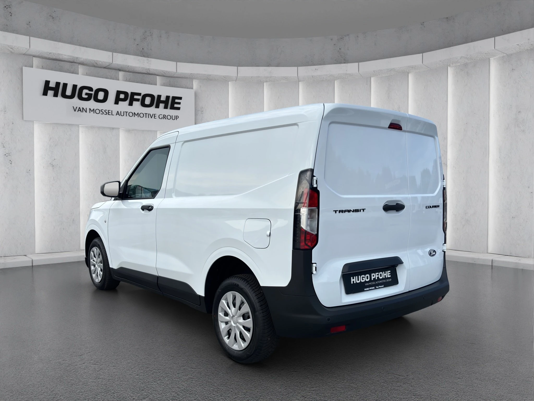 Ford-Transit Courier-image-2