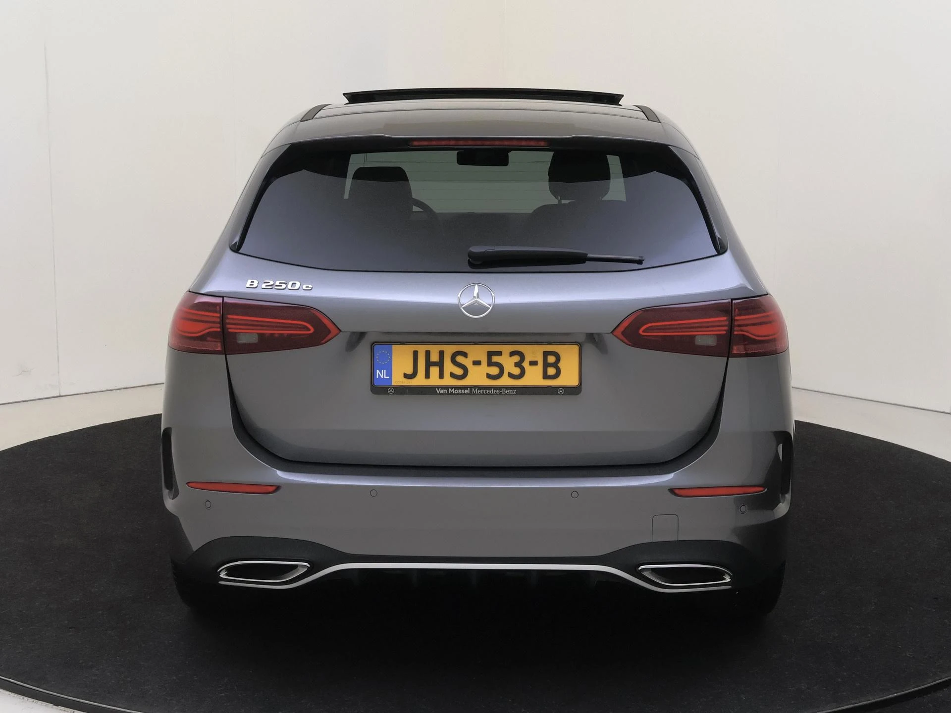 Mercedes-Benz B-Klasse 250 e Business Solution AMG