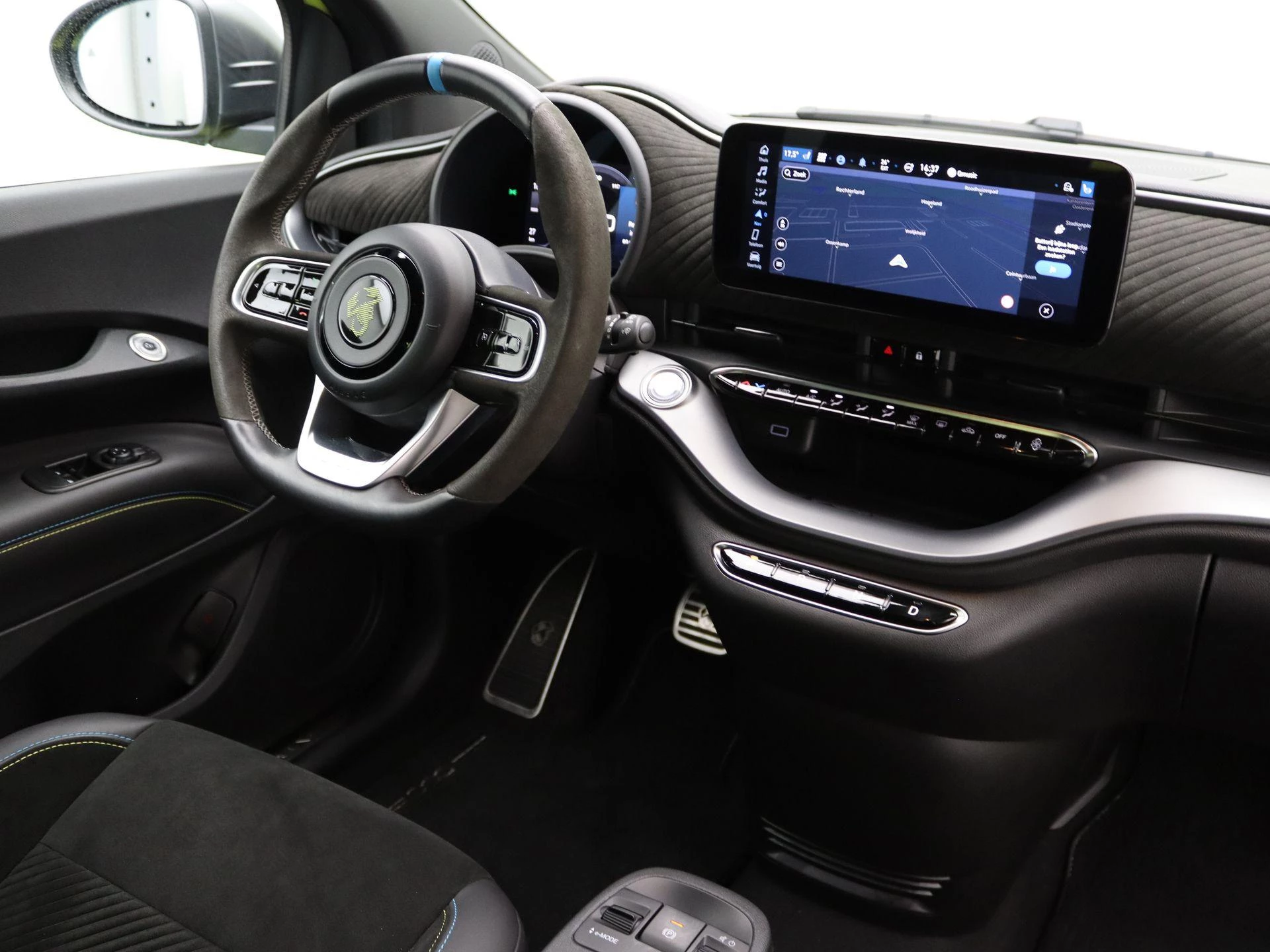 Abarth-500e-image-24