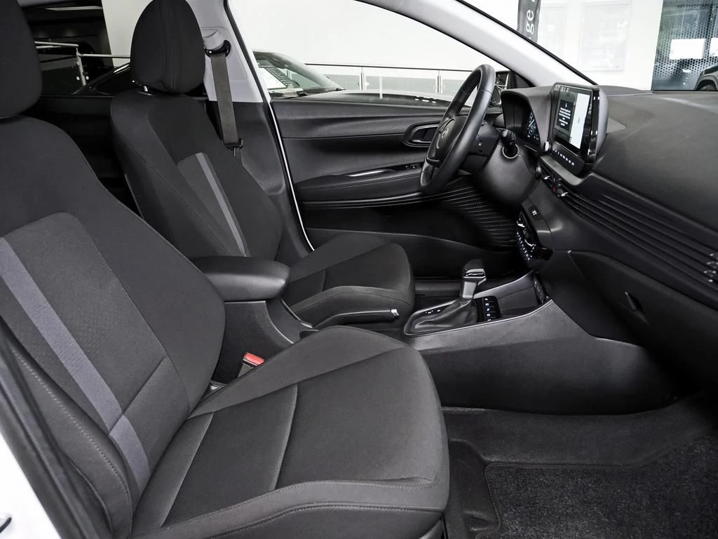Hyundai-i20-image-12