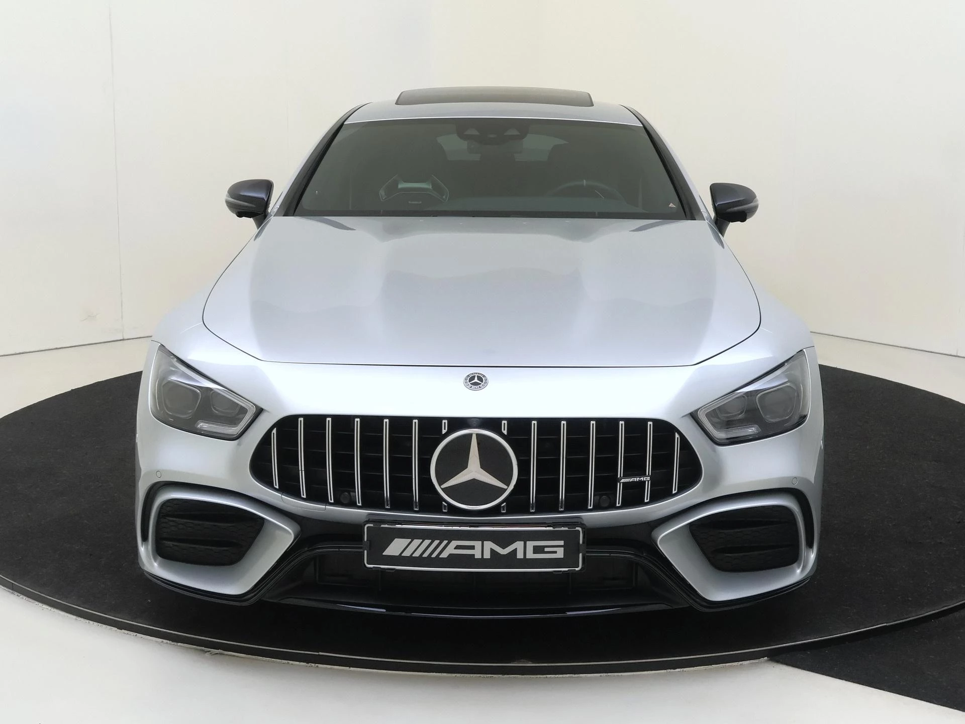 Mercedes-AMG-GT-image-7
