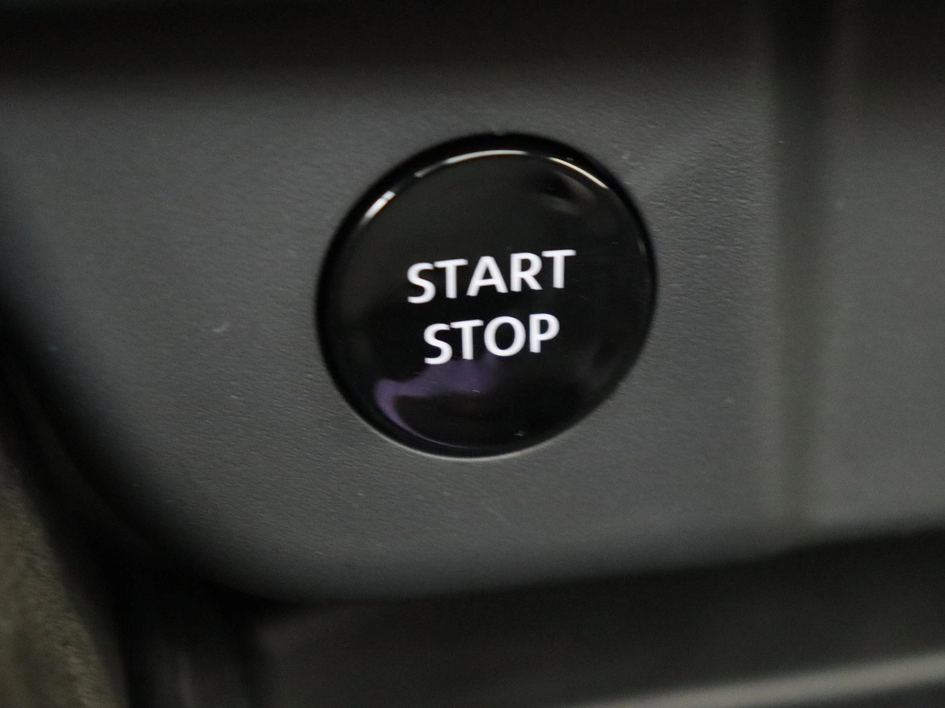 Nissan-QASHQAI-image-24