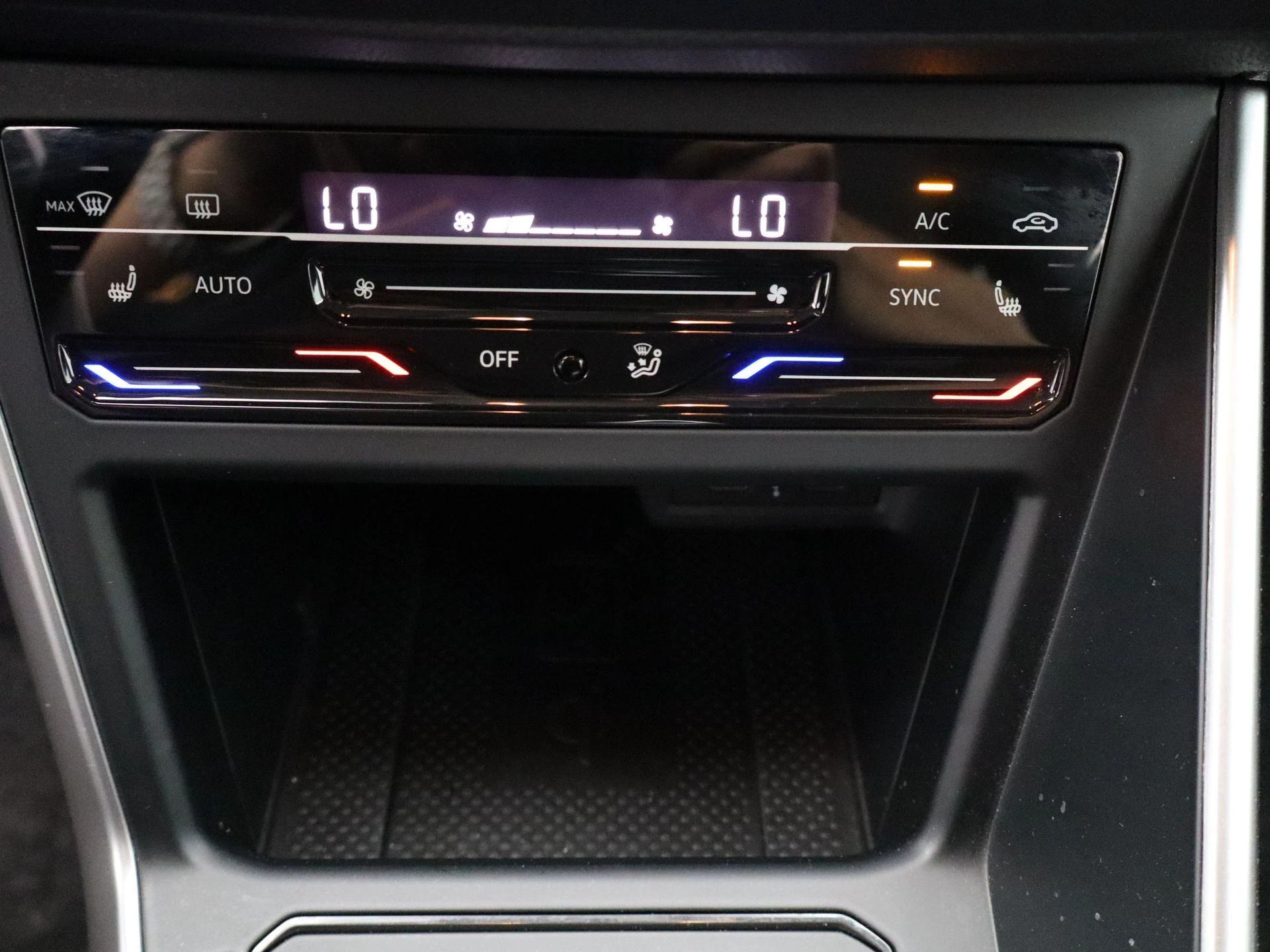 Volkswagen Polo 1.0 TSI Life Business