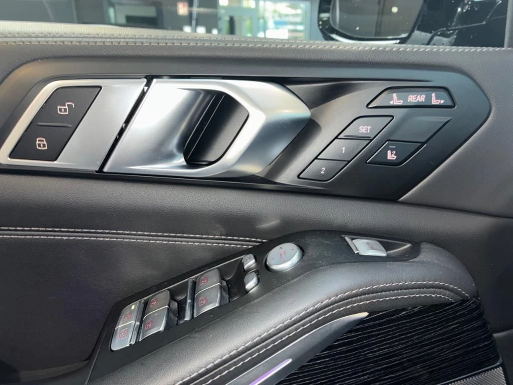 BMW-X7-image-7