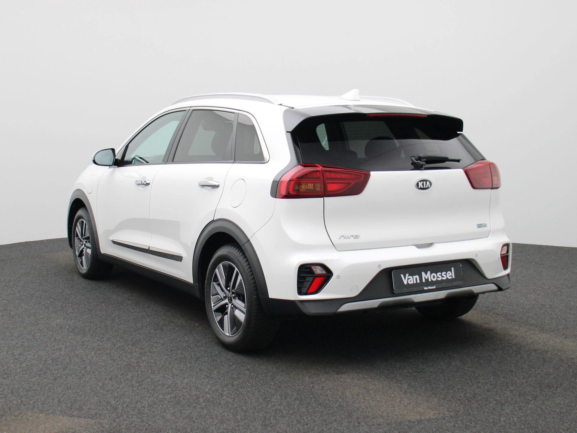 Kia-Niro-image-1