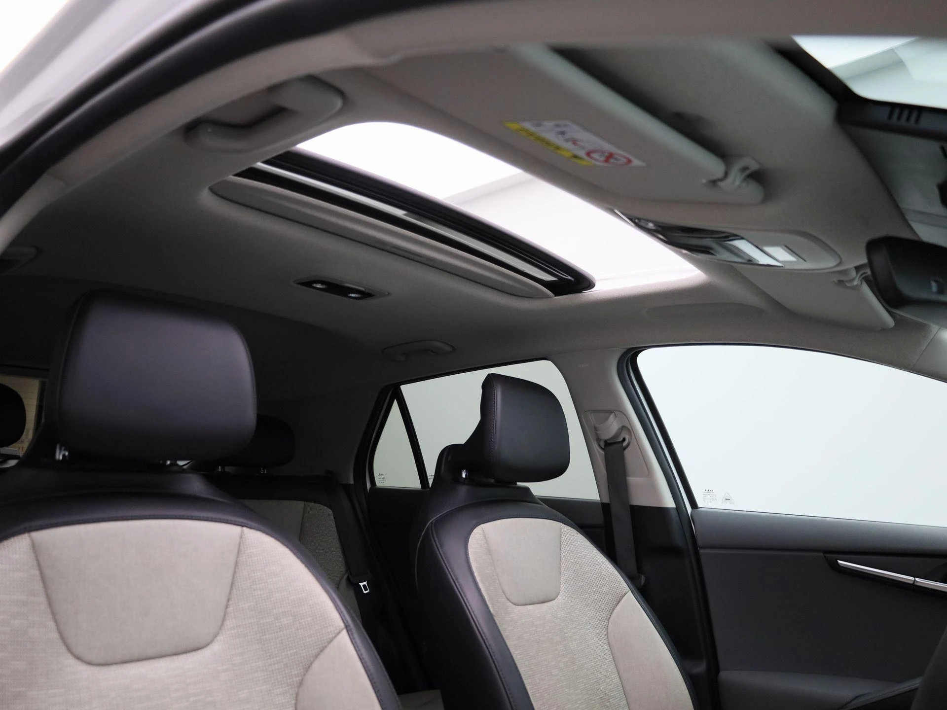 Kia-Niro-image-43