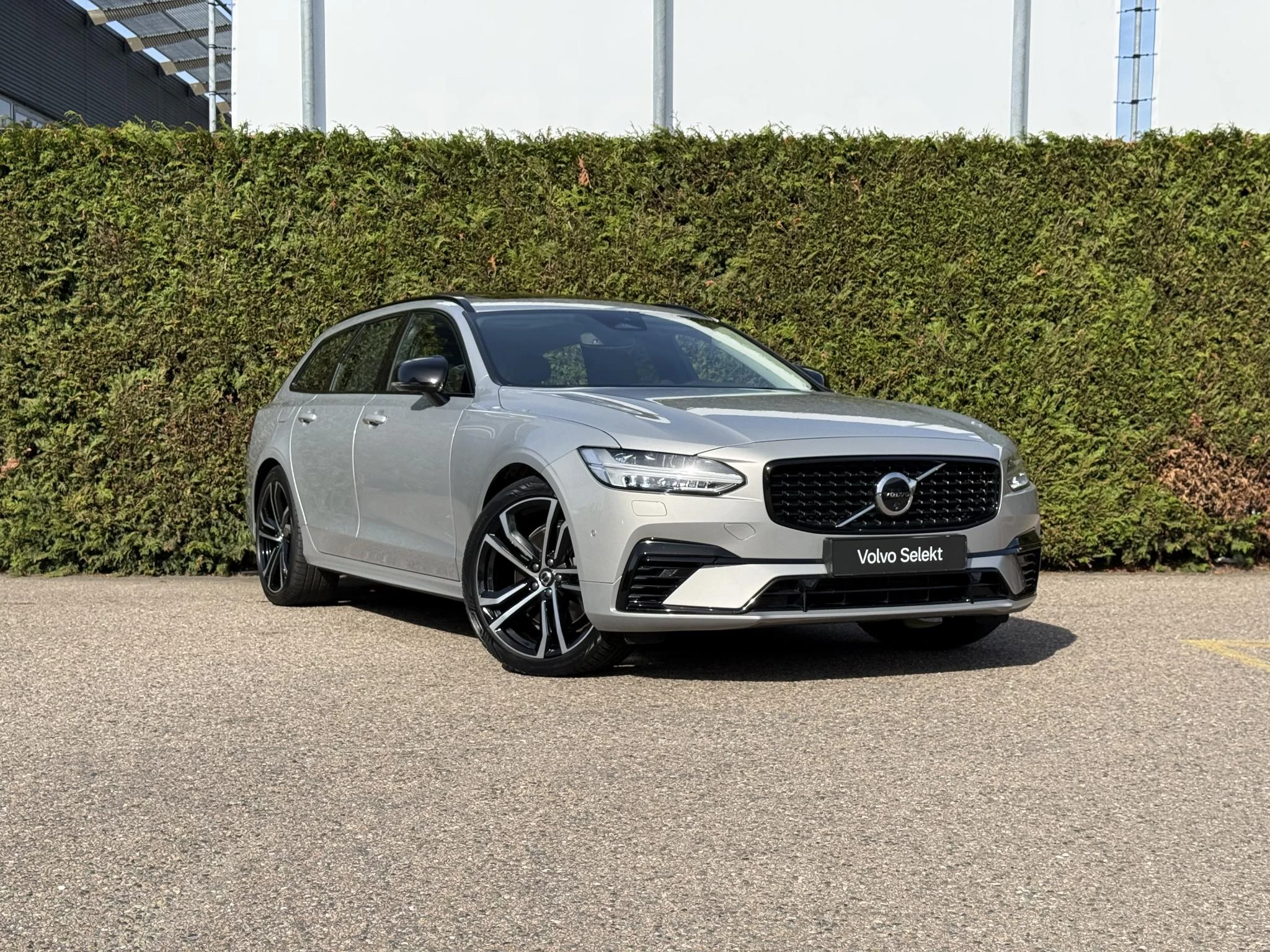 Volvo-V90-image-5
