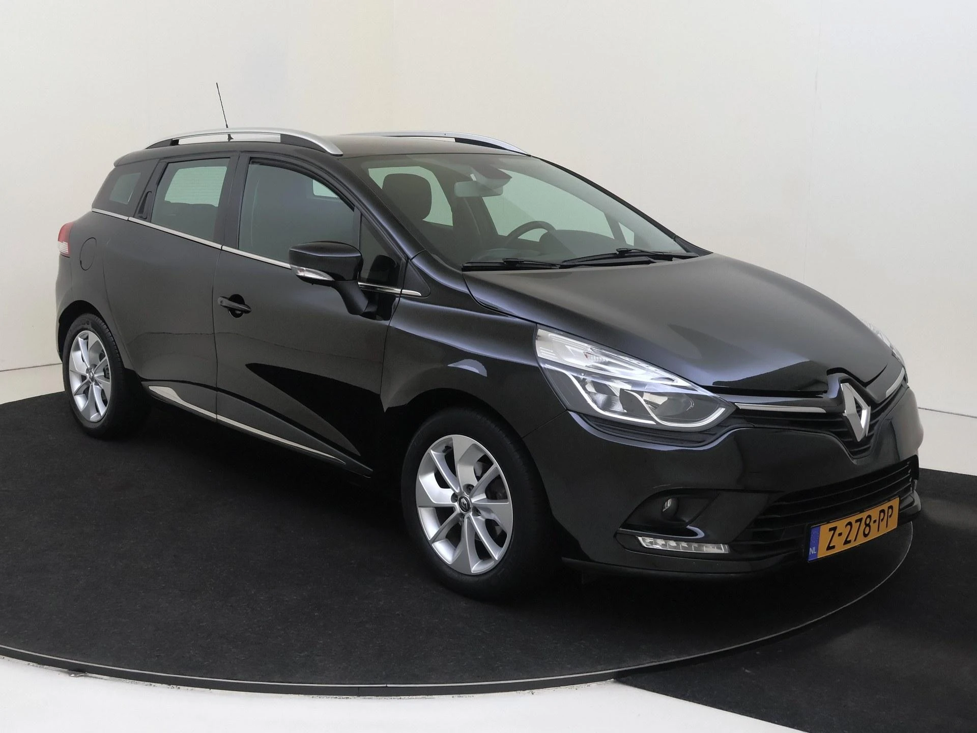 Renault-Clio-image-1