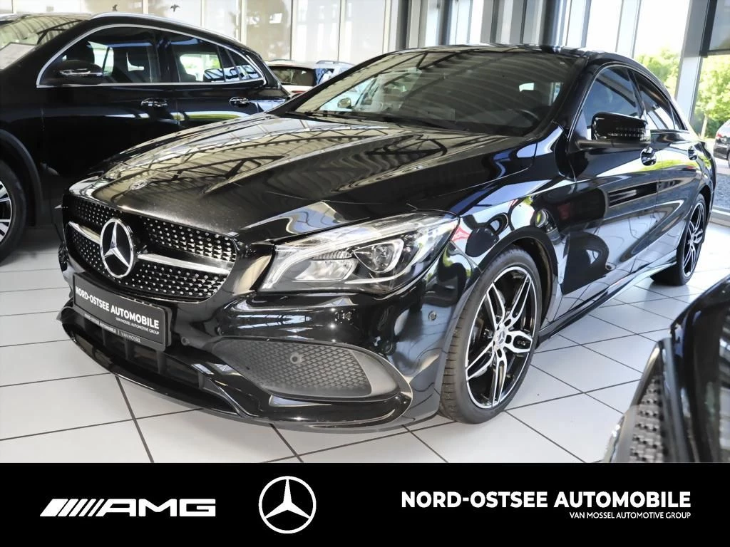 Mercedes-Benz CLA 250 4M AMG COUPÉ LED NIGHT PANO KEYLESS PDC AMG