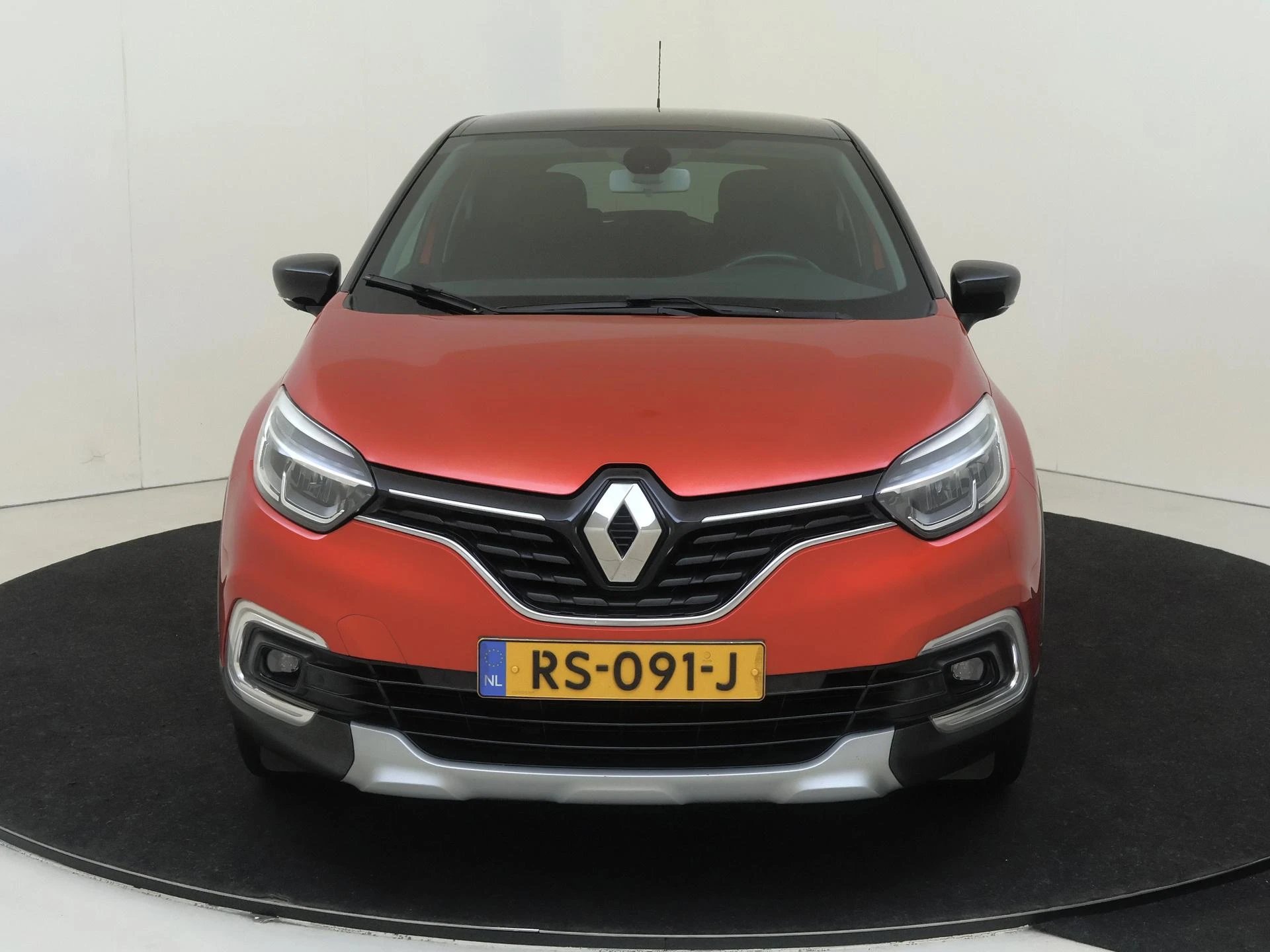 Renault-Captur-image-5