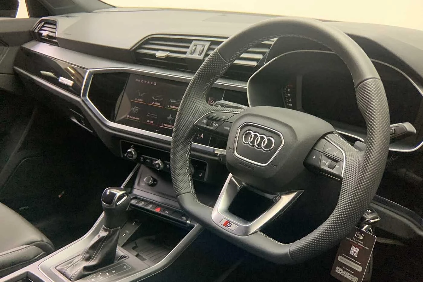Audi-Q3-image-5