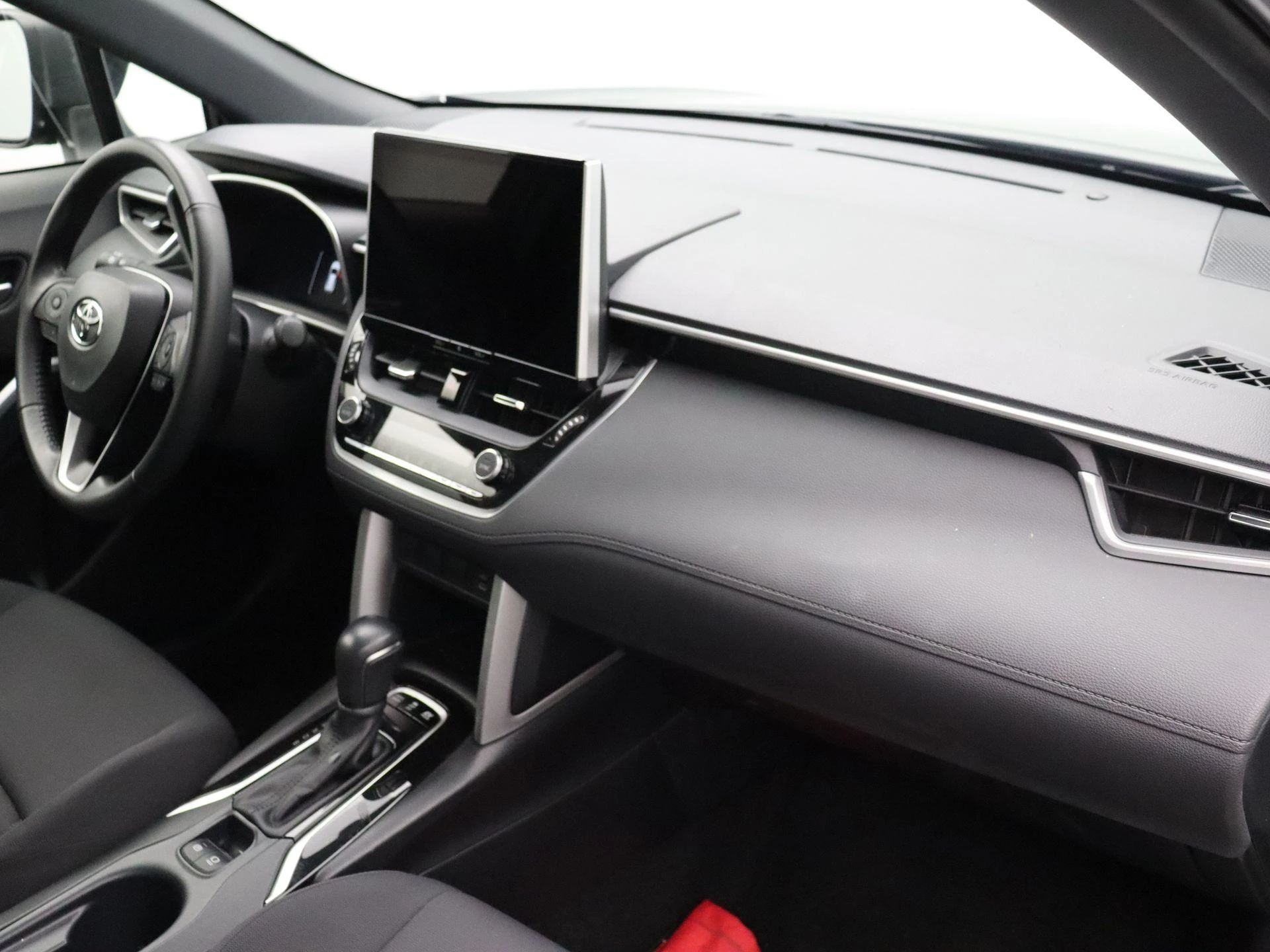 Toyota-Corolla Cross-image-19