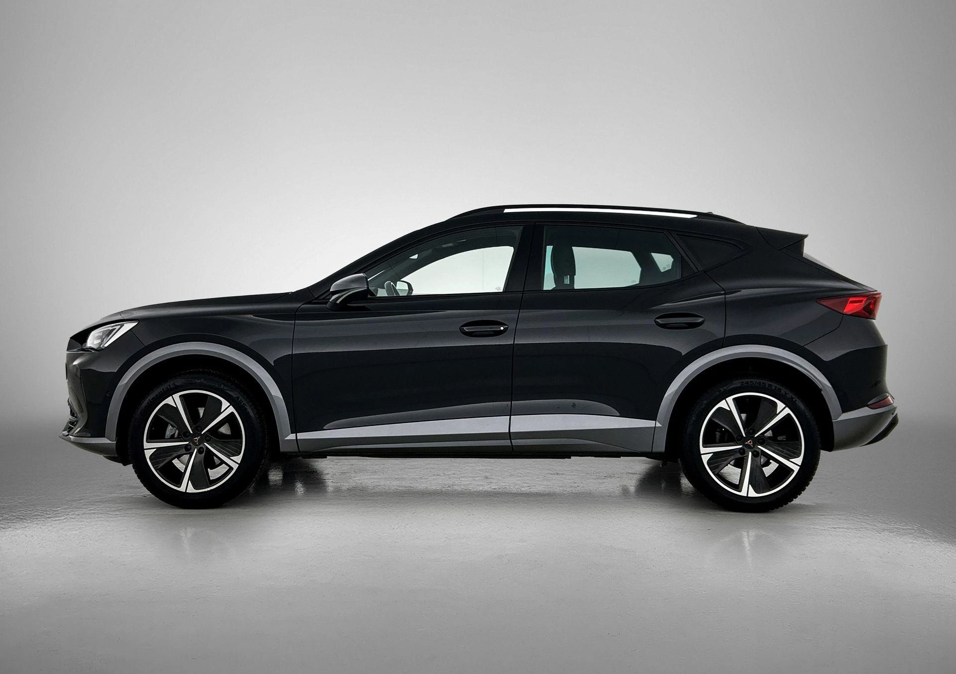 CUPRA-Formentor-image-1