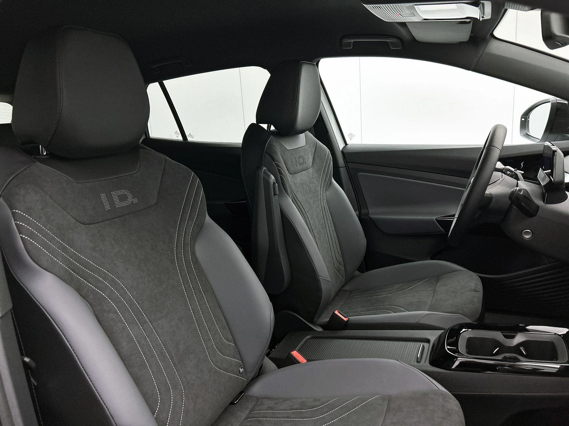Volkswagen-ID.4-image-34