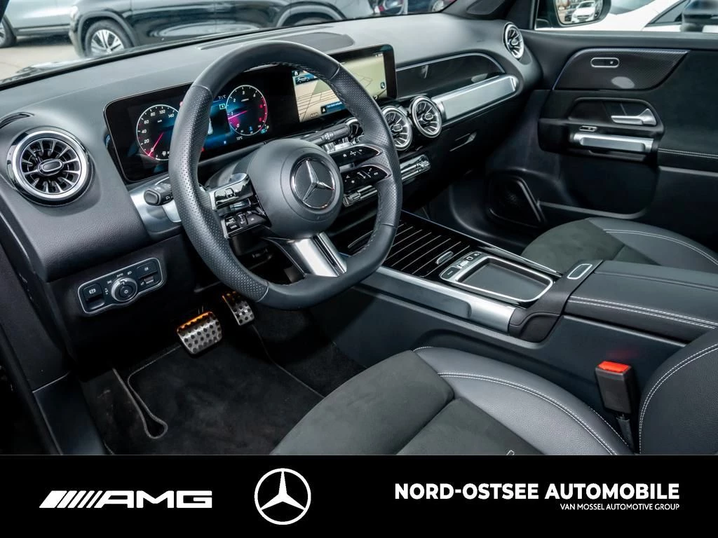 Mercedes-Benz GLB 200 d AMG LINE AHK PDC NIGHT PANO MULTIBEAM AMG LineX247 GLB 200 d AMG LINE AHK PDC NIGHT PANO MULTIBEAM AMG Line