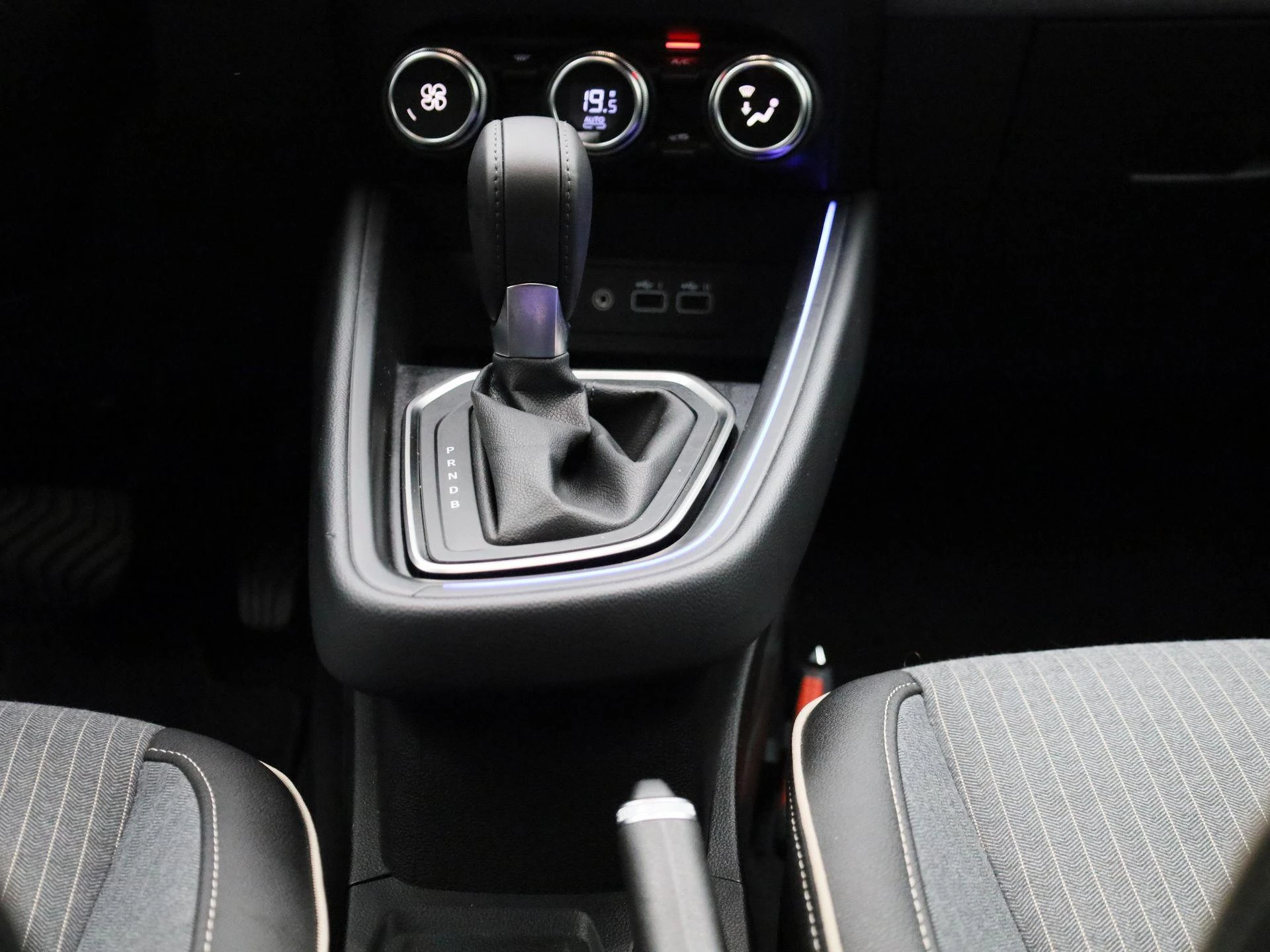 Renault-Clio-image-9