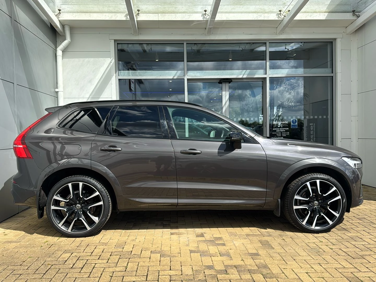 Volvo-XC60-image-9