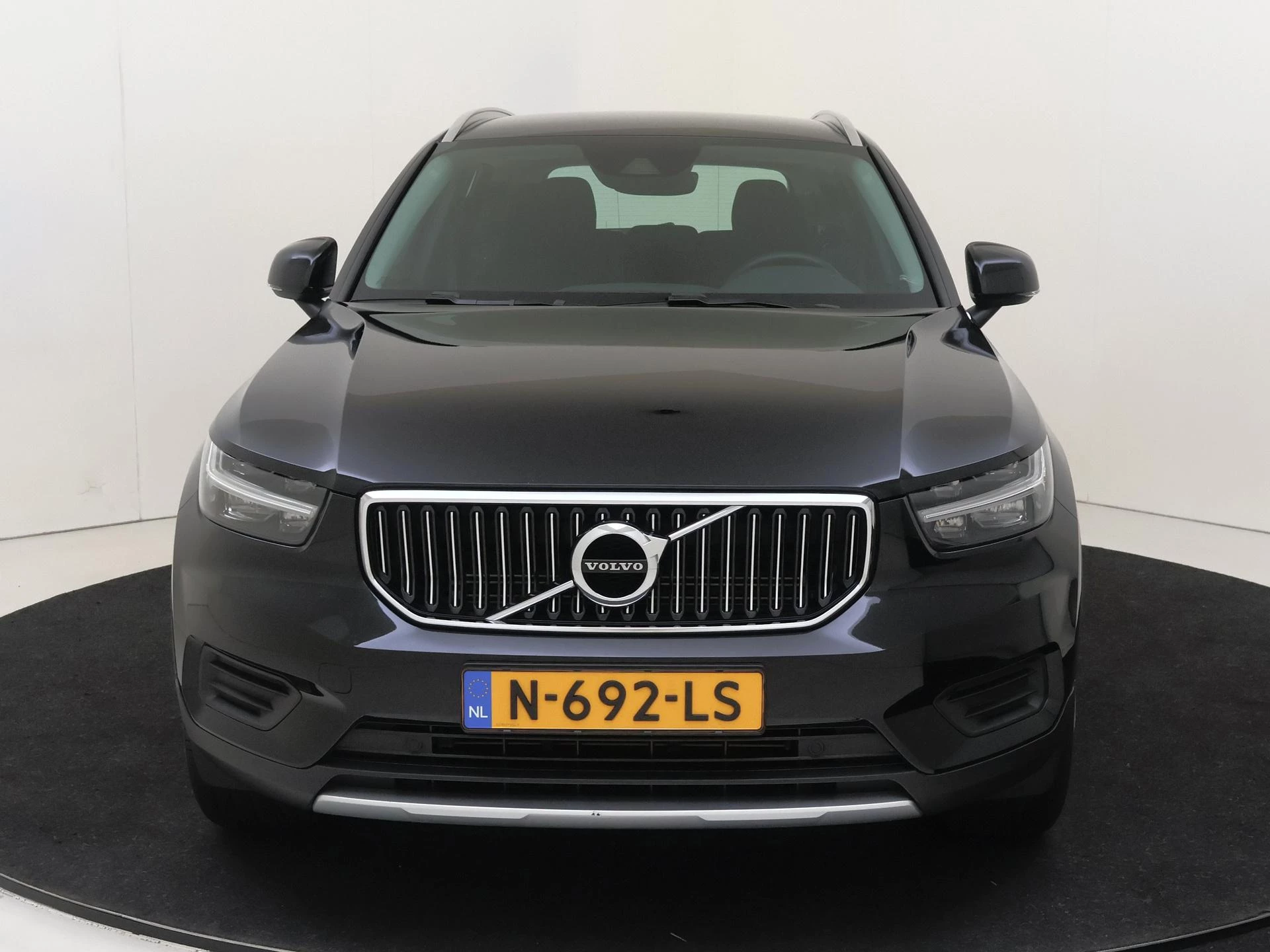 Volvo-XC40-image-5