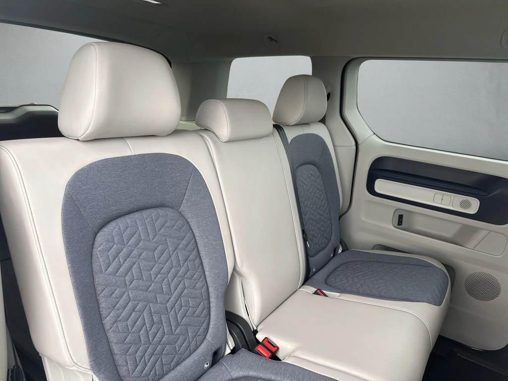 Volkswagen-ID. Buzz-image-10