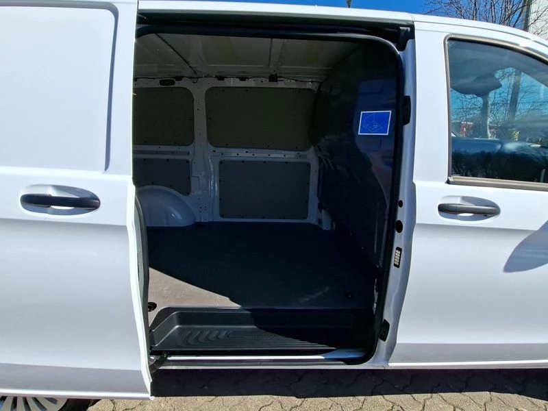 Mercedes-Benz Vito 116 NEUES MODELL AHK NAVI KAMERA TEMPOMAT