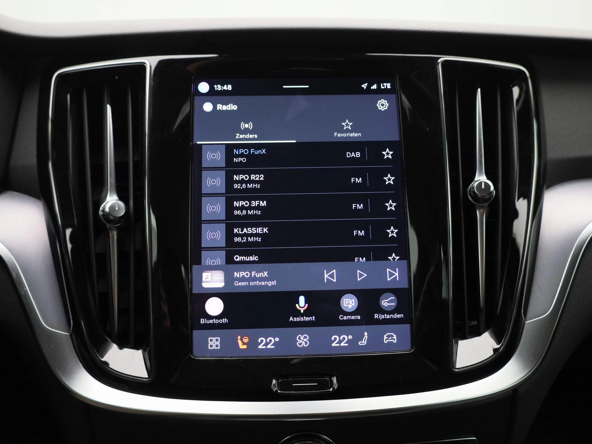Volvo-V60-image-22