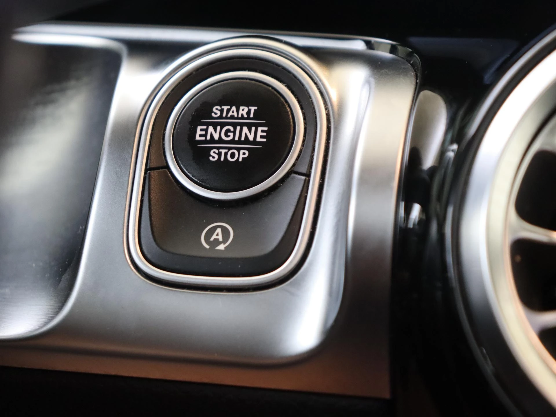 Mercedes-Benz GLB 180 Business Solution AMG