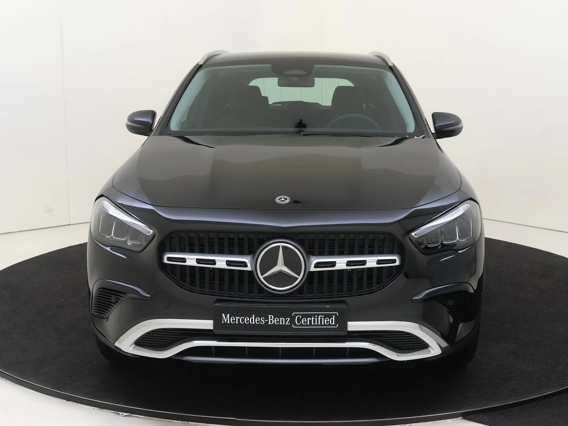 Mercedes-Benz GLA 250 e Business Solution Luxury