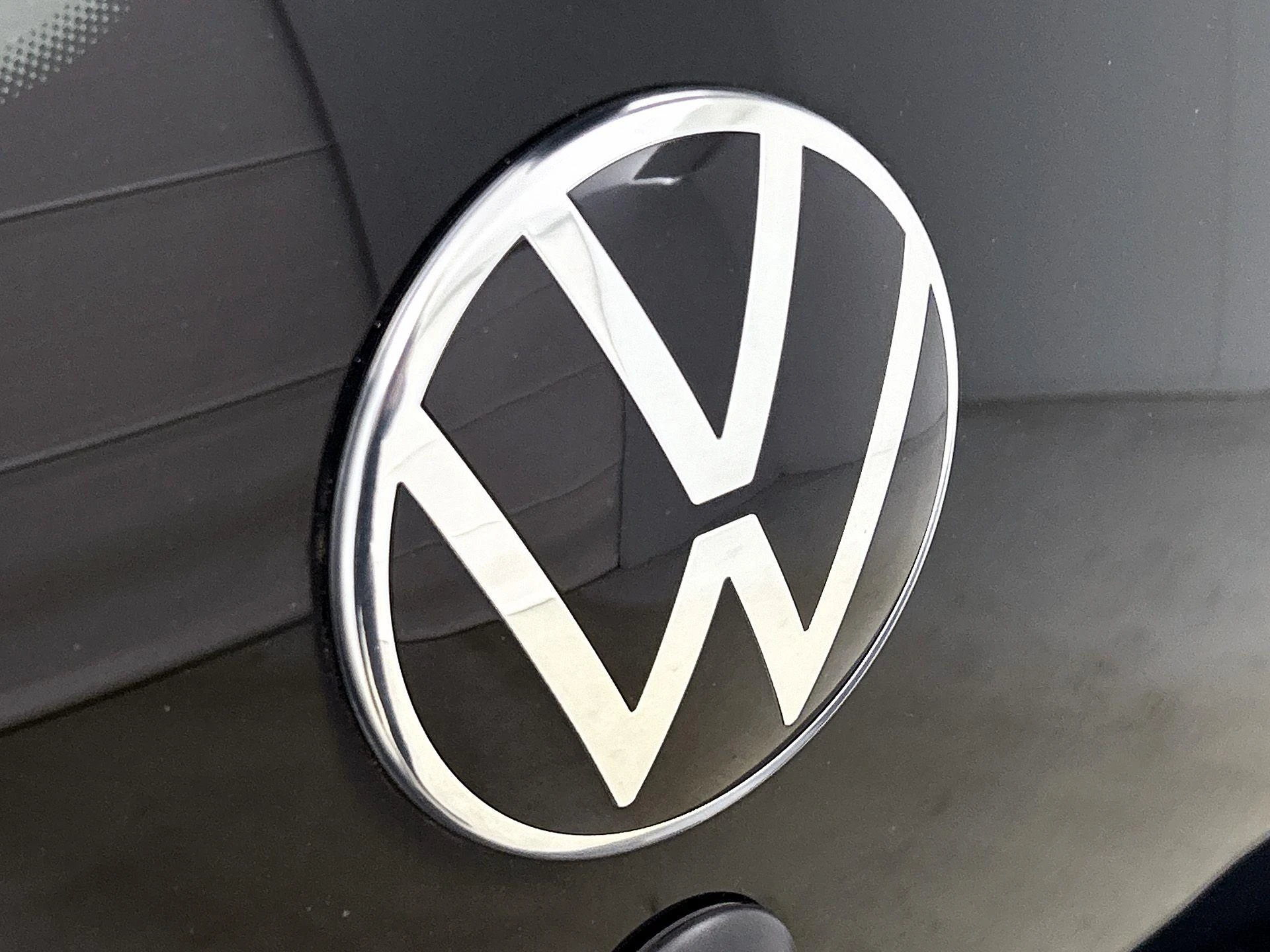 Volkswagen-up!-image-16