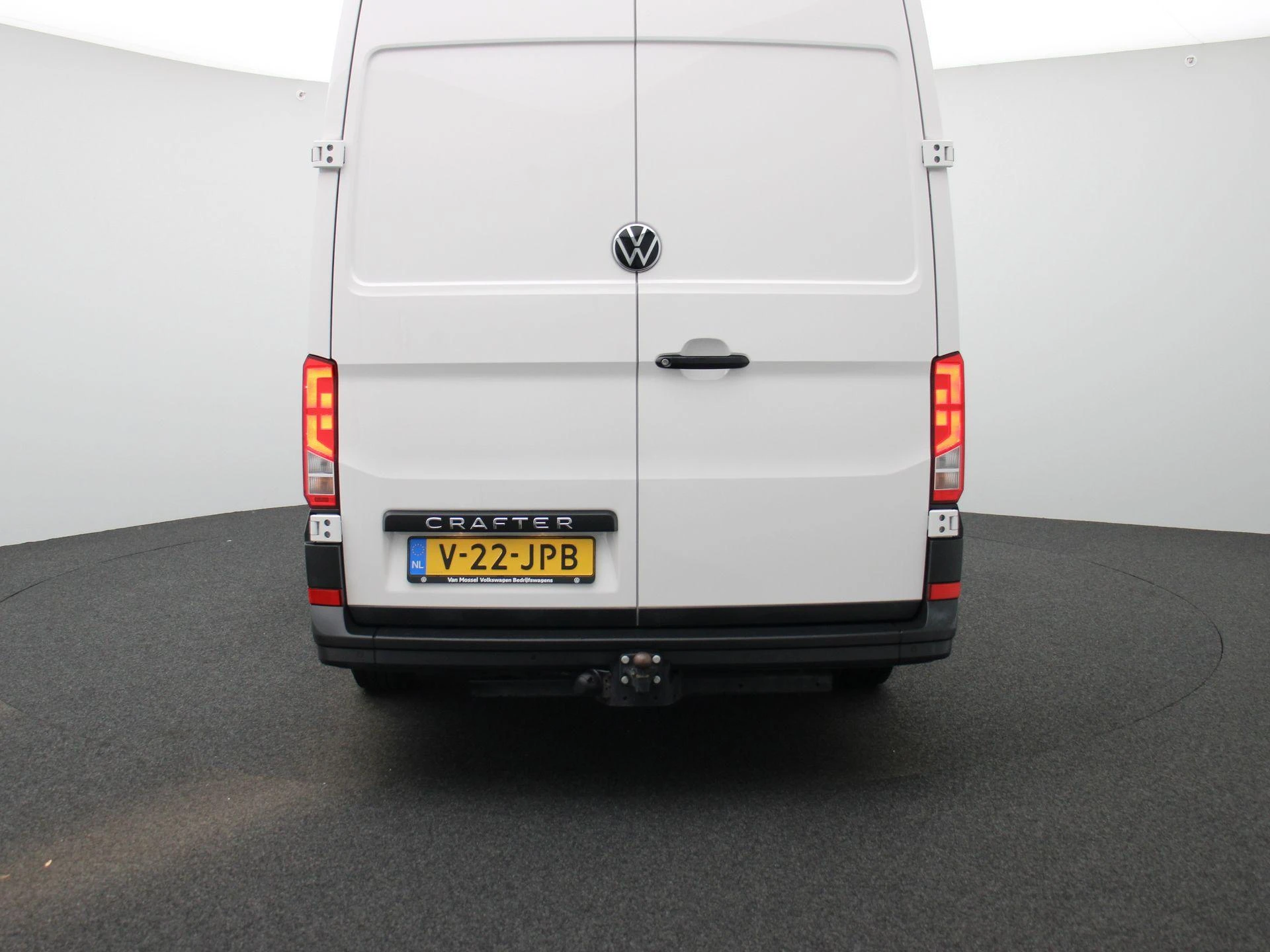 Volkswagen-Crafter-image-4