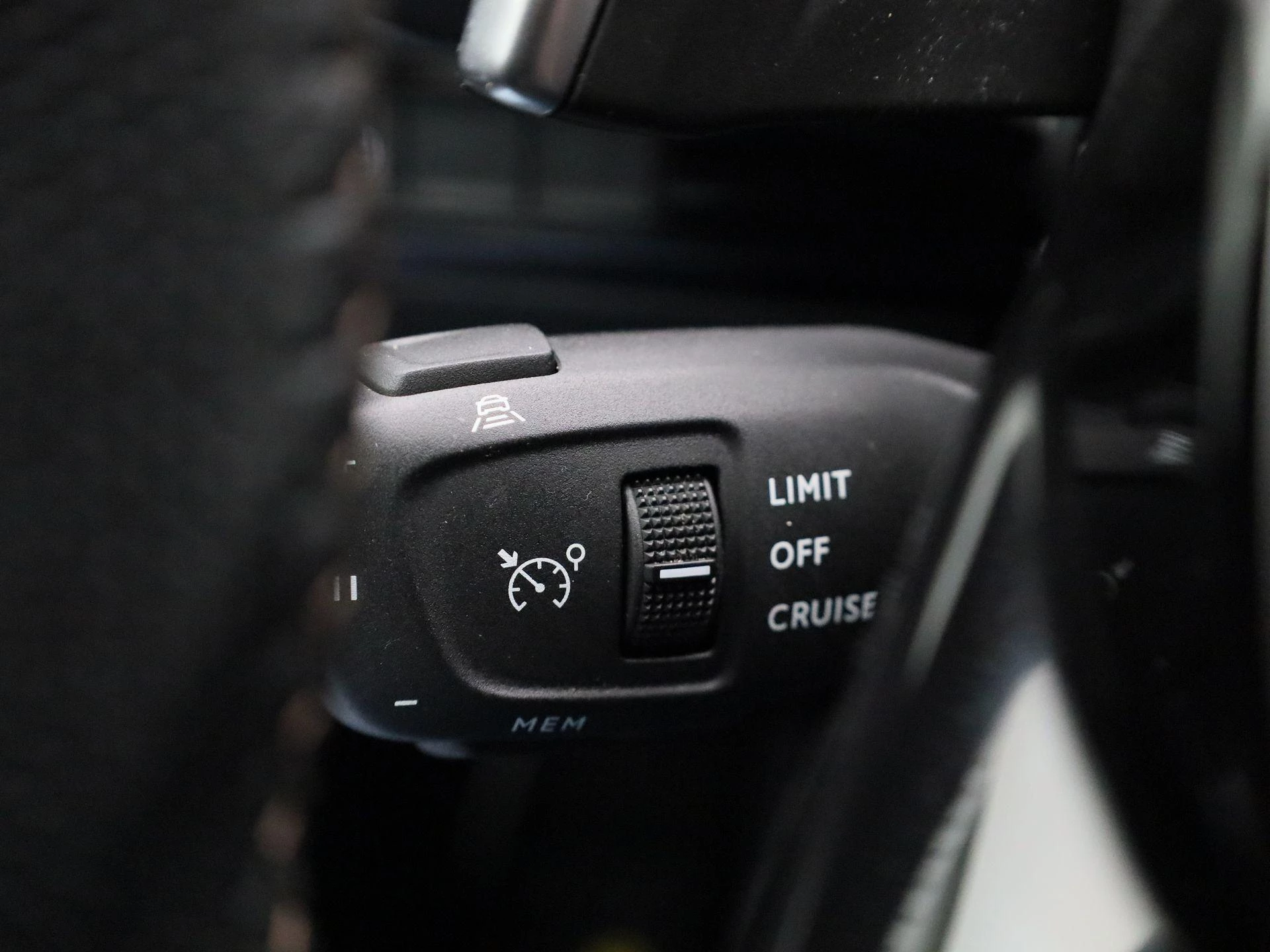 Peugeot-508-image-20