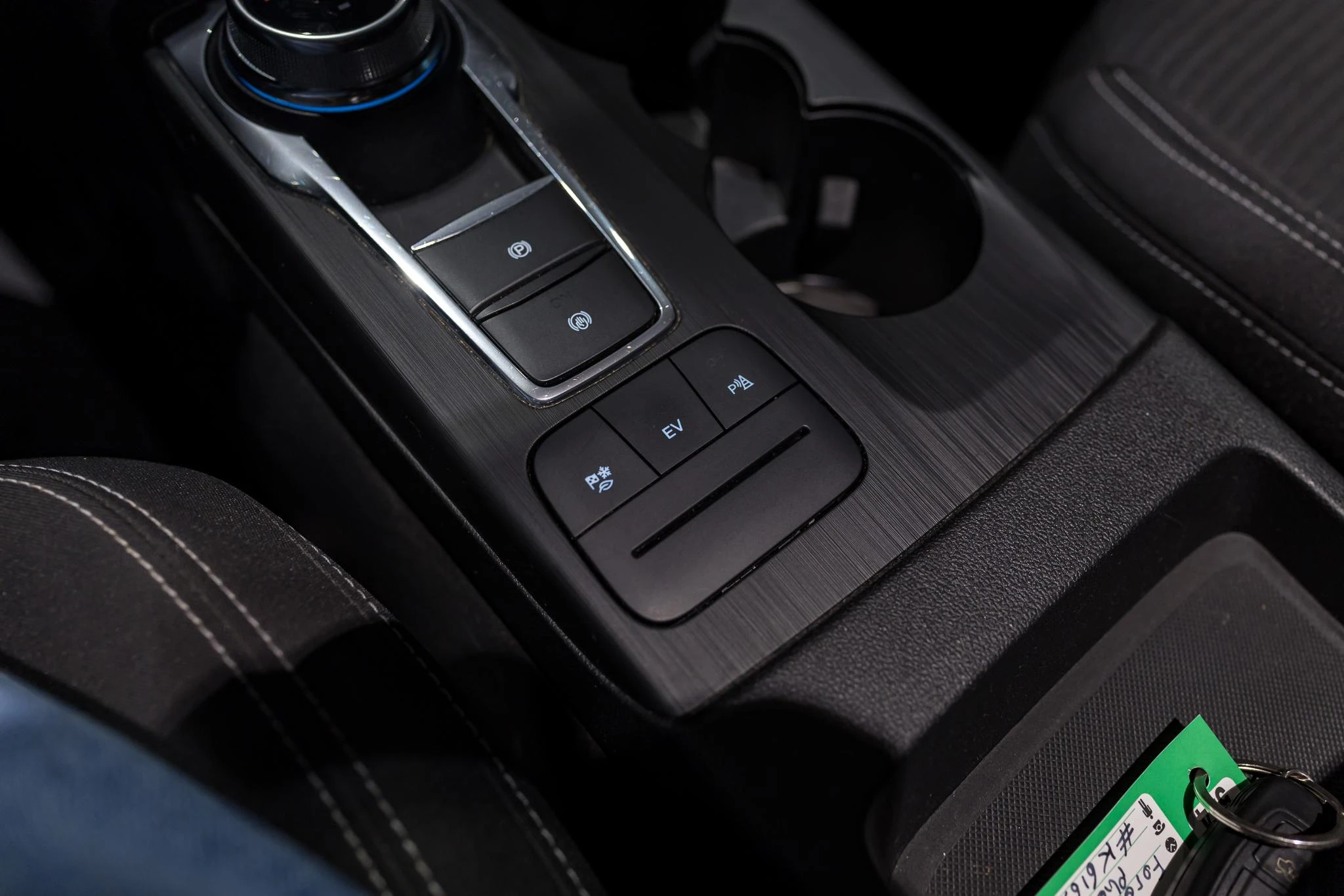 Ford-Kuga-image-33