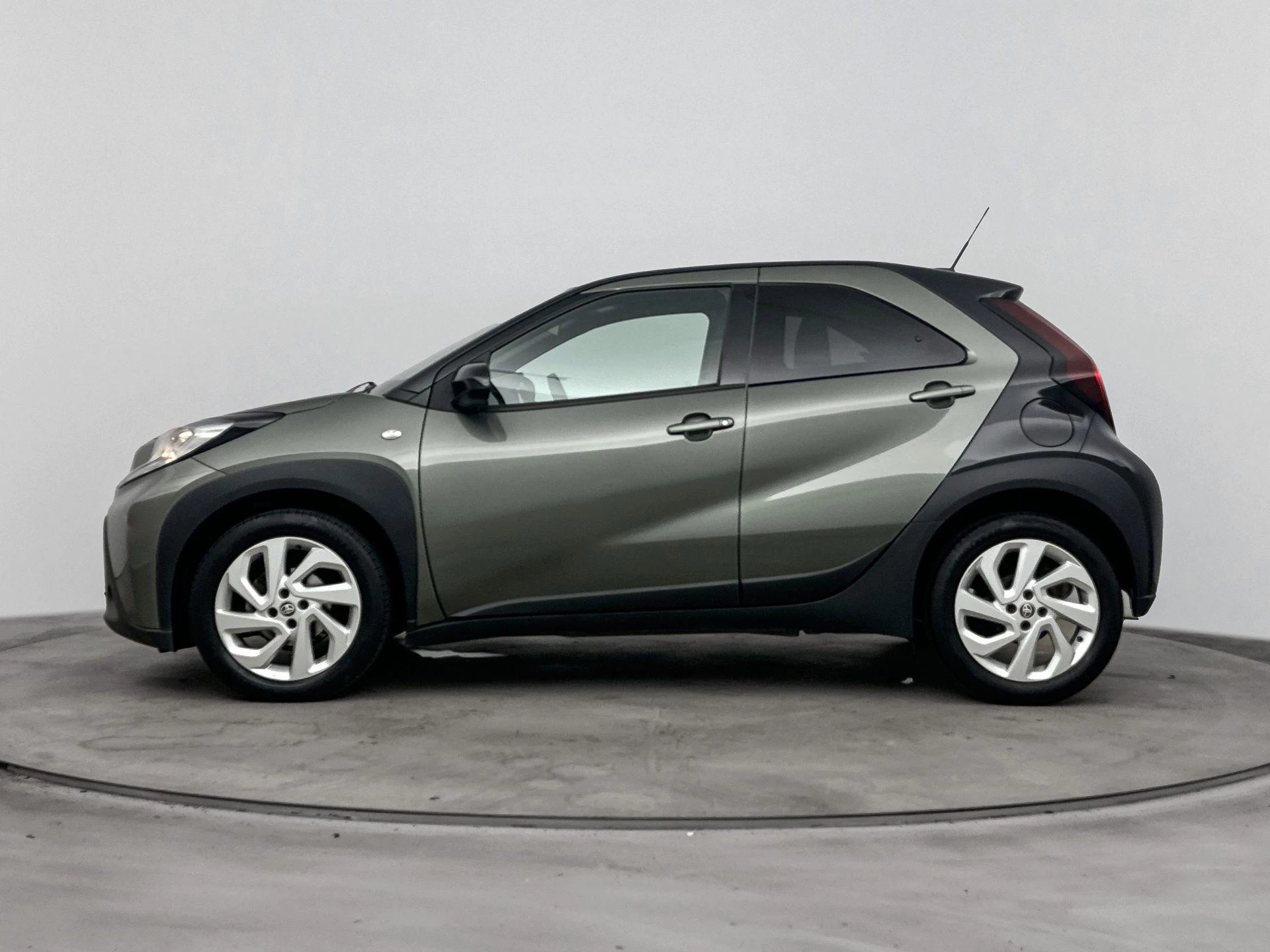 Toyota Aygo X 1.0 VVT-i S-CVT Envy 72PK