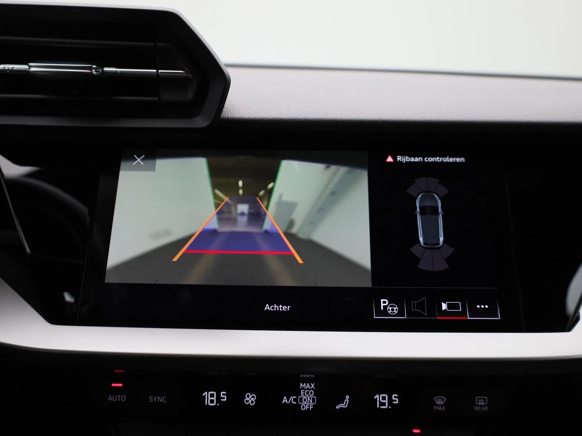 Audi A3 Sportback 40 TFSI e Business edition