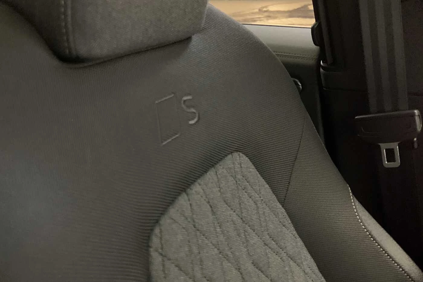 Audi-A6-image-19