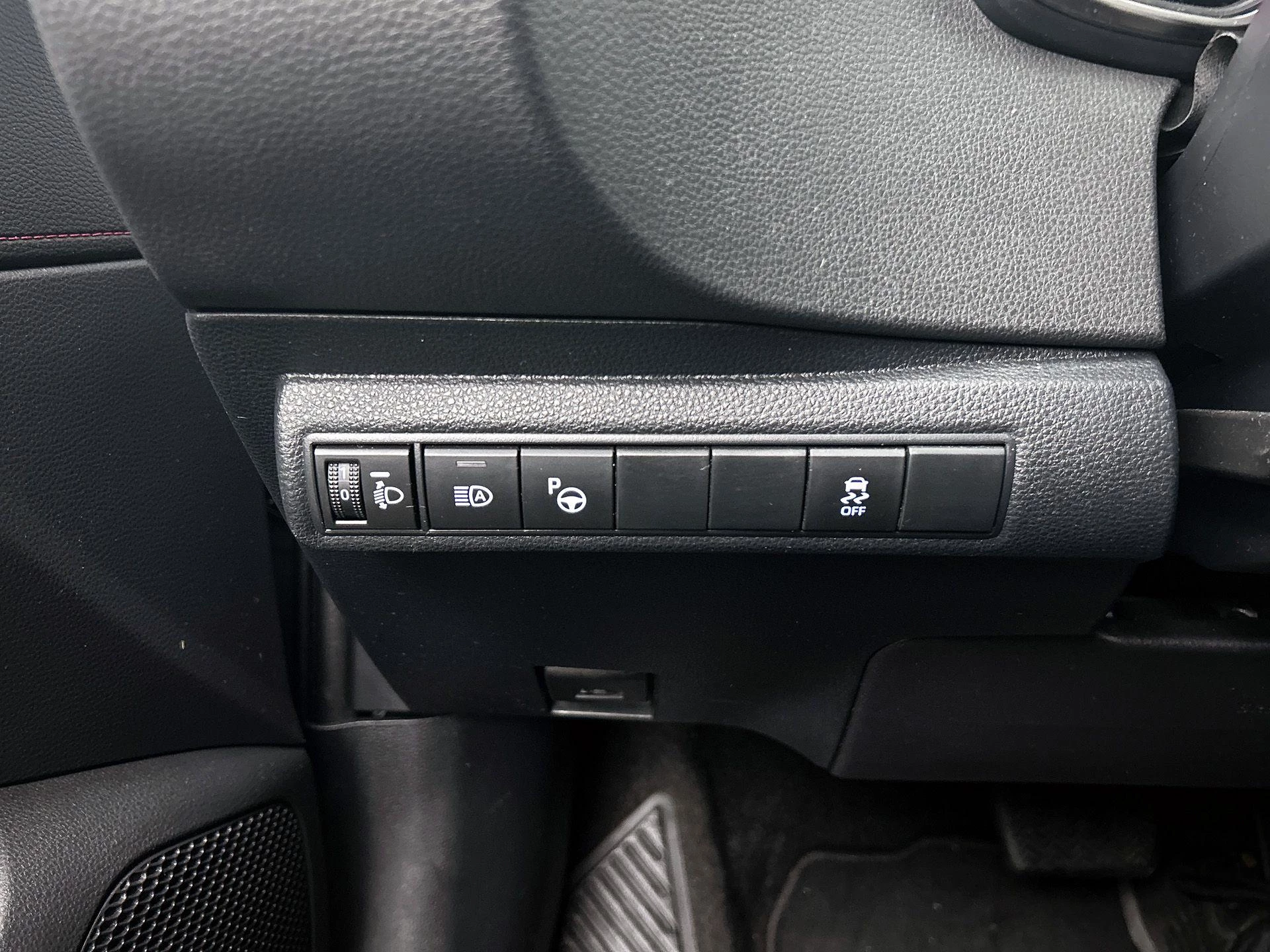 Toyota-Corolla-image-13