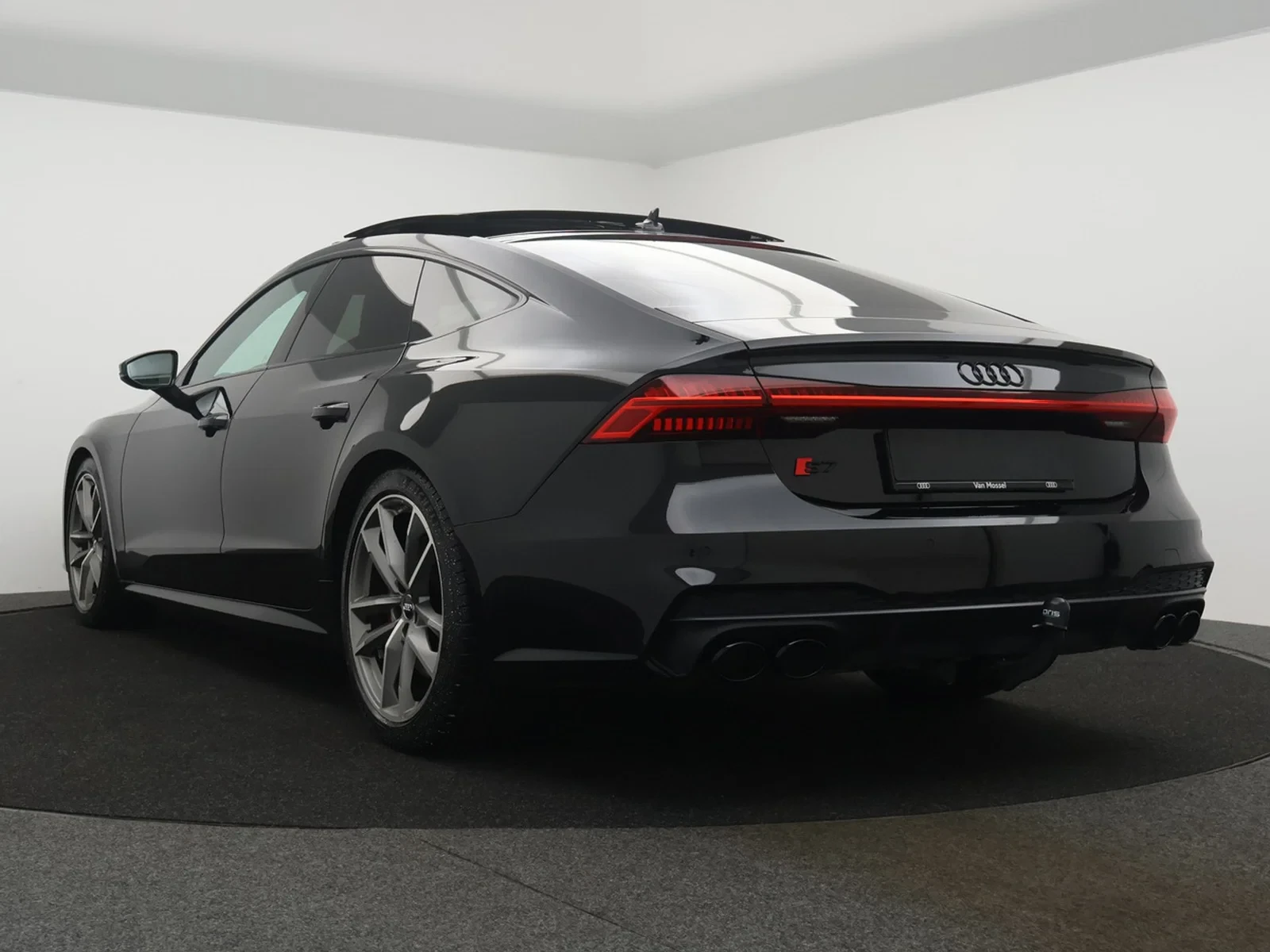 Audi-S7-image-31