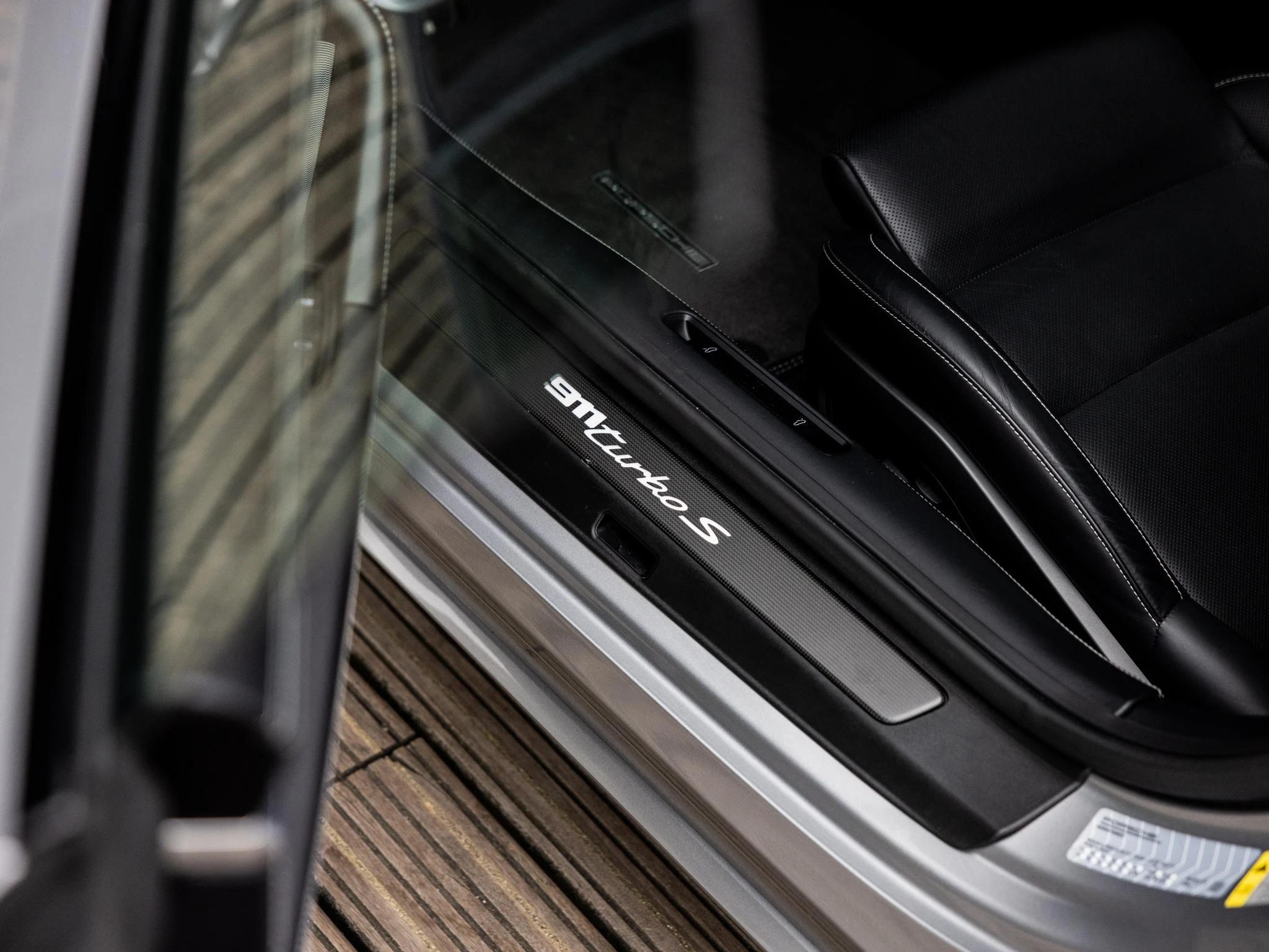 Porsche-911-image-15