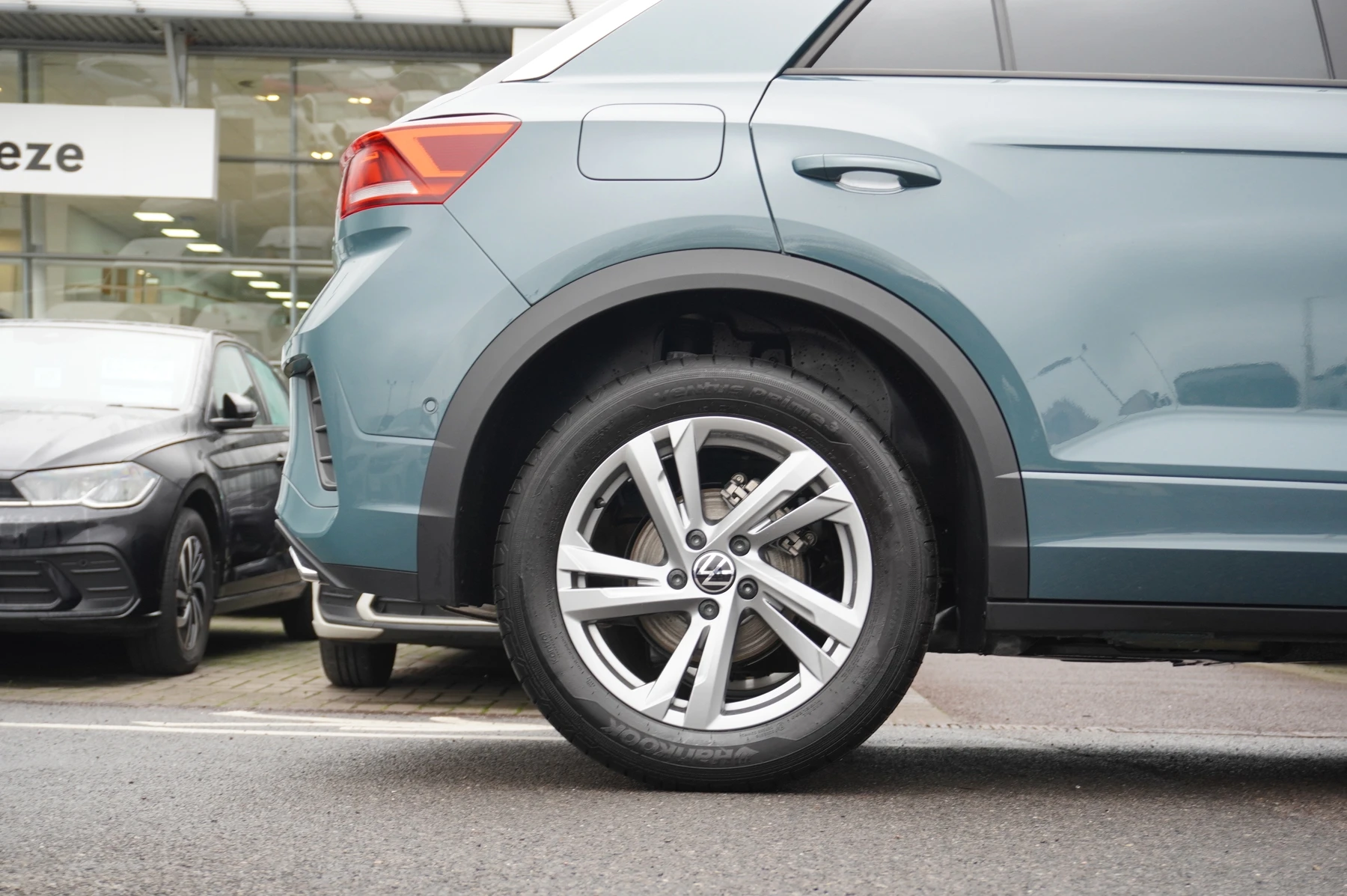 Volkswagen-T-Roc-image-20