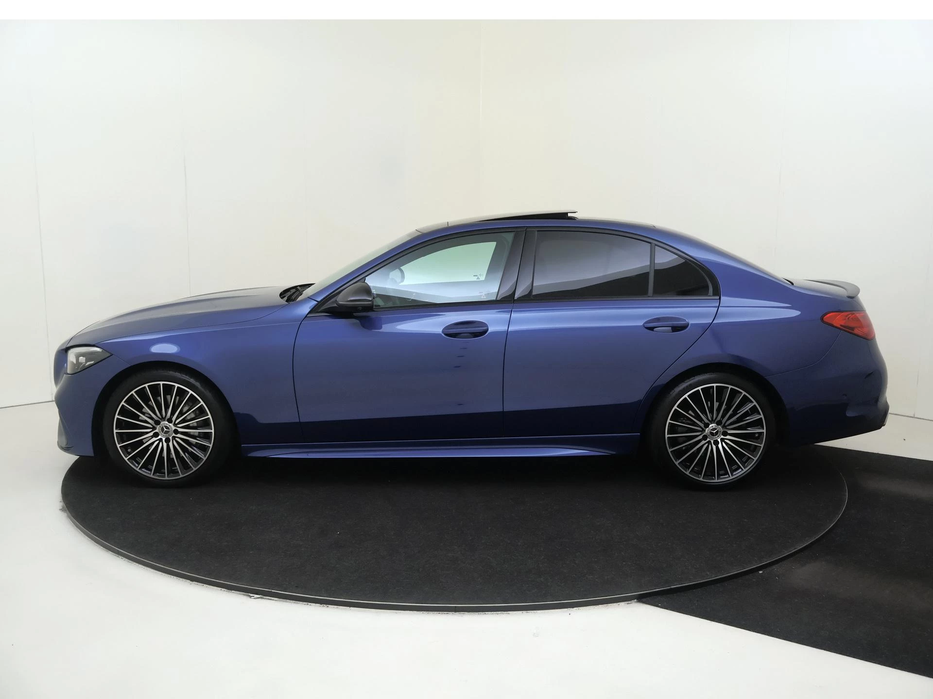 Mercedes-Benz C-Klasse 180 Business Solution AMG