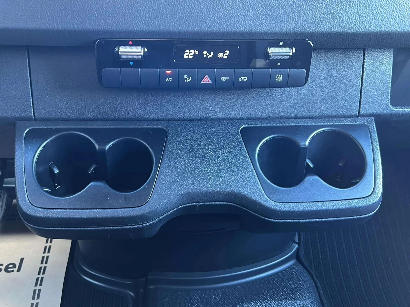 Mercedes-Benz-Sprinter-image-14